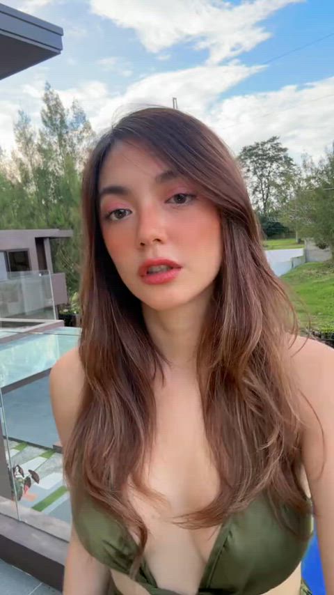 Crisha Uy