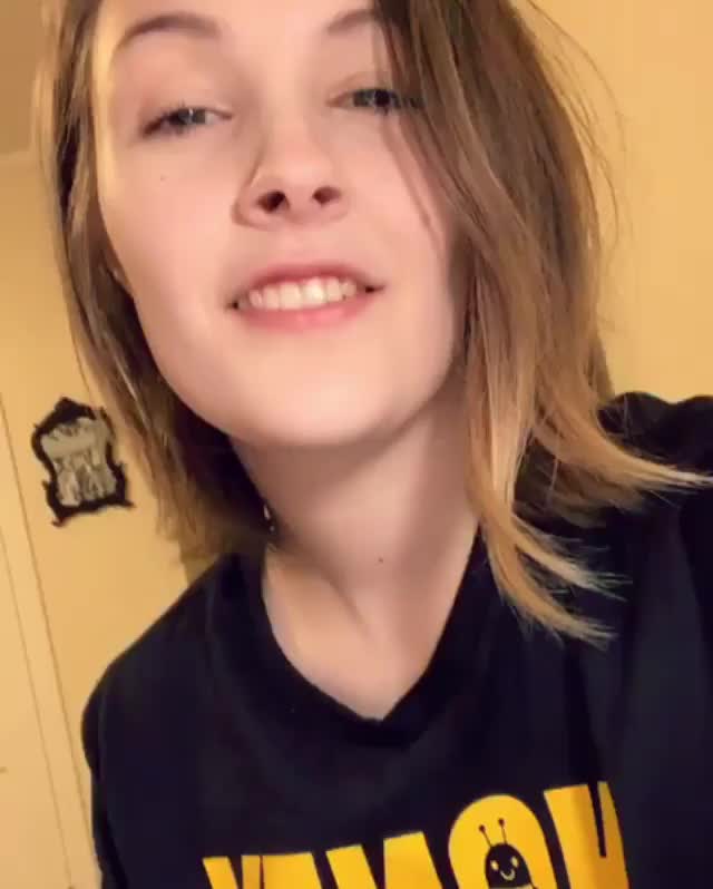 Dat tongue! 😛