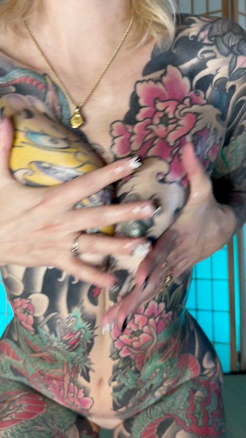 Oiled emo tits and glasses