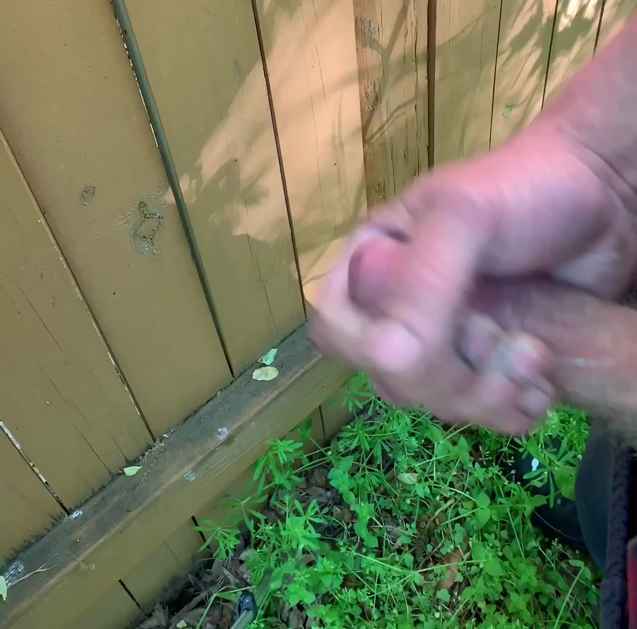 been in the house too much, ima cum outside today 🤷🏼‍♂️👌🏻