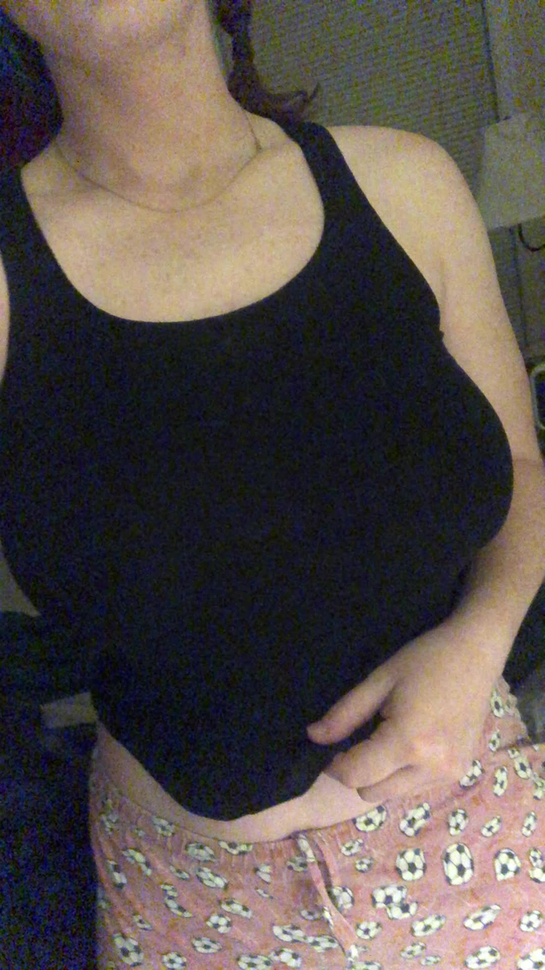 My first titty drop. Hope you like it :)