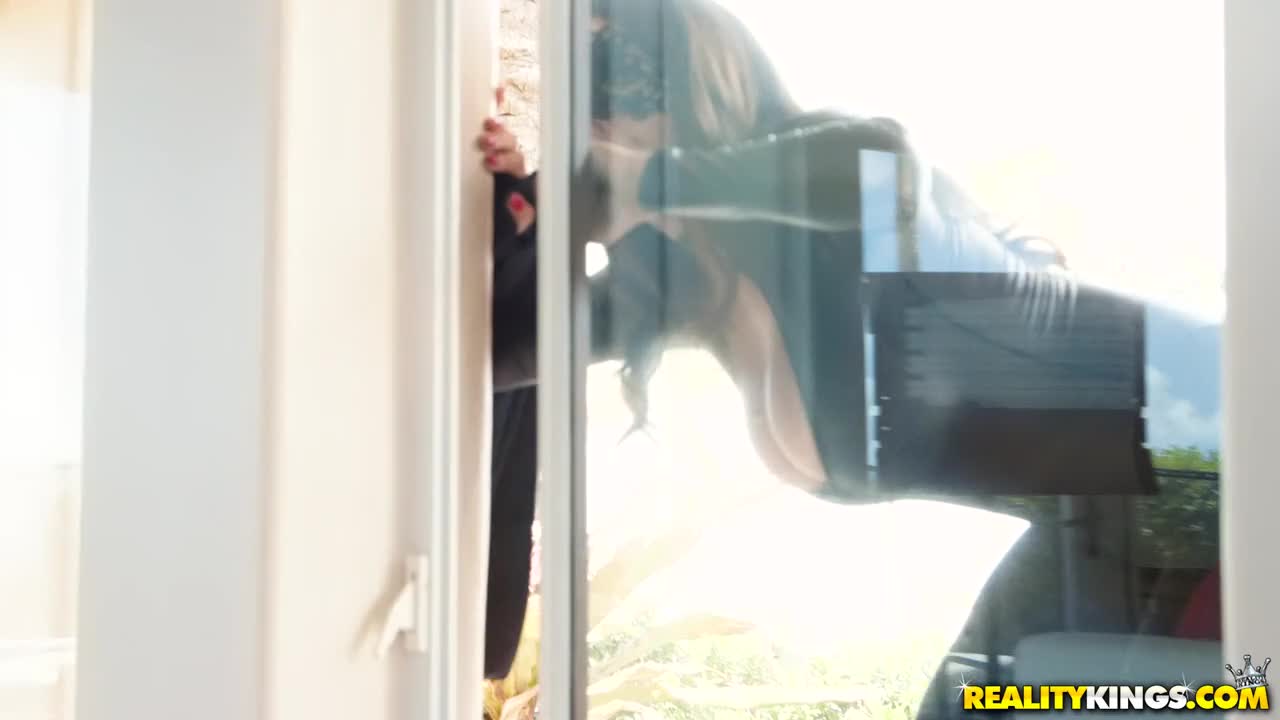 One Hot Robber - Missy Martinez