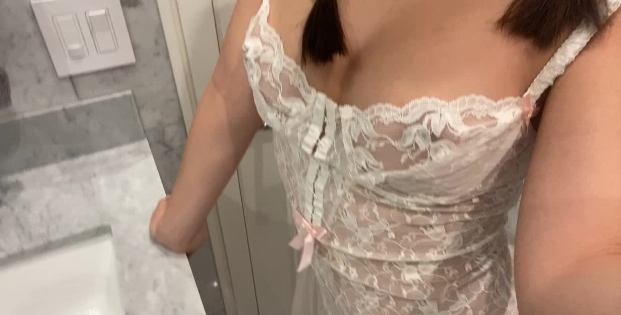 Do you like my new dress?