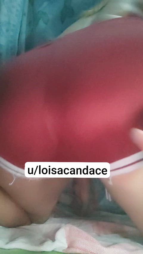Undress my short 😋😘
