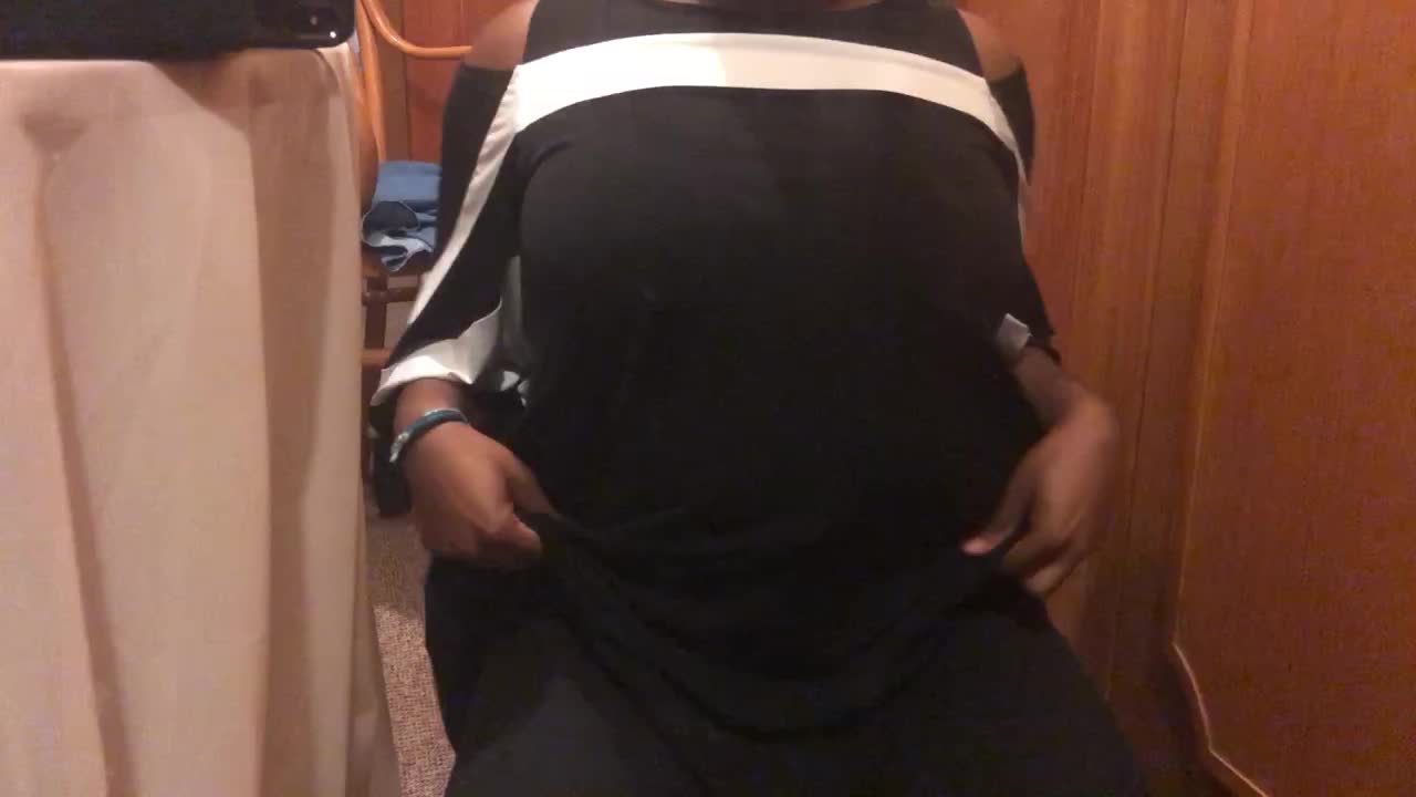 Letting loose before I go out tonight ((: