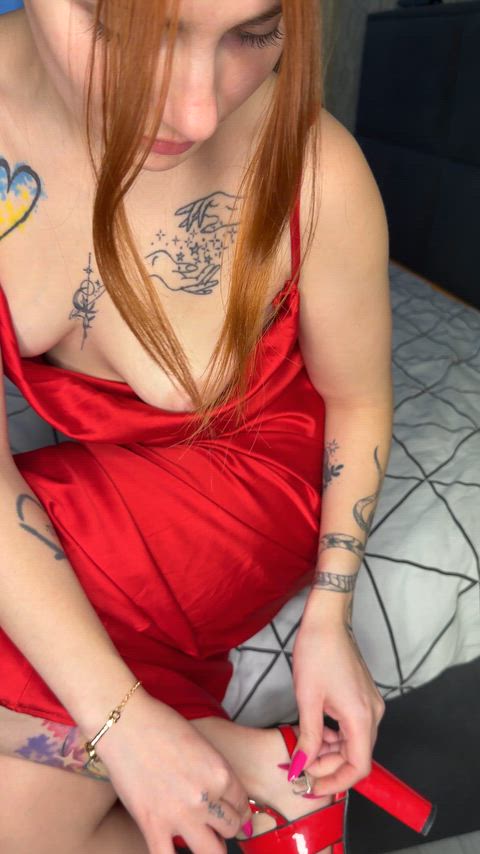 No bra with this red dress