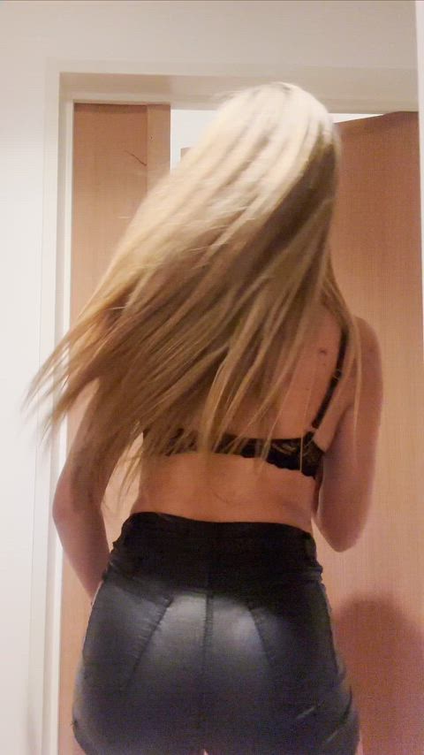 I can be your babe