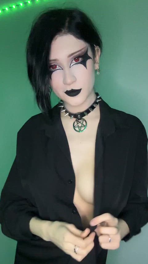 Blurred video preview
