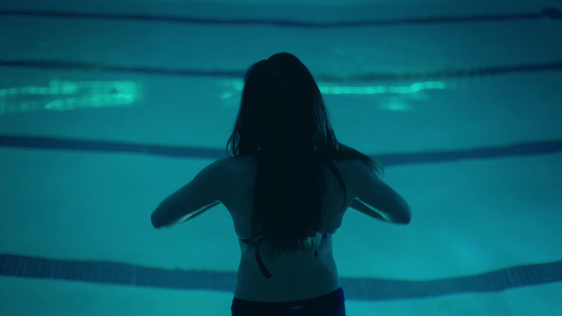 Kathryn Hahn in Mrs. Fletcher