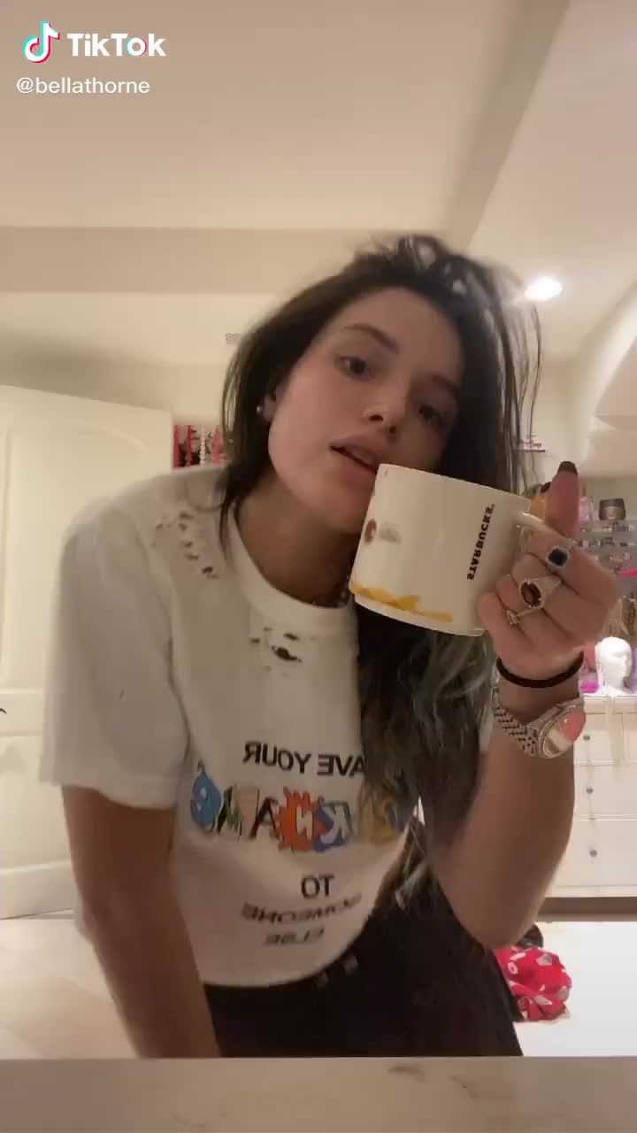 little booty shot in here