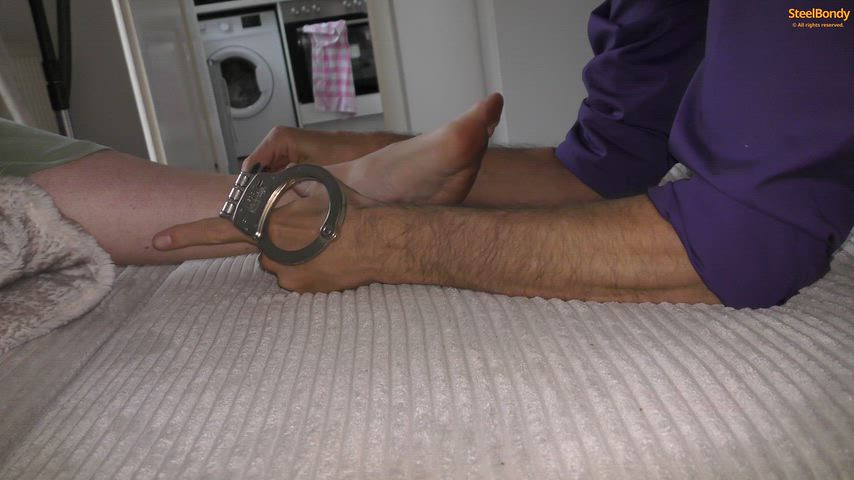 Today, I am spending the entire day with an extremely tight shackle around my ankle, and, in addition, a toe shackle has been applied to one of my toes.
Although my feet are not fully bound, every step serves as a painful reminder that I am wearing a very tight ankle shackle and a toe cuff.
Part 1 thumbnail