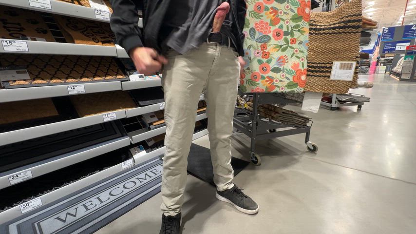 Exploding cum in the store