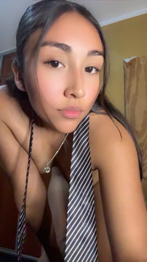 Would you date a 19yo slut like me?