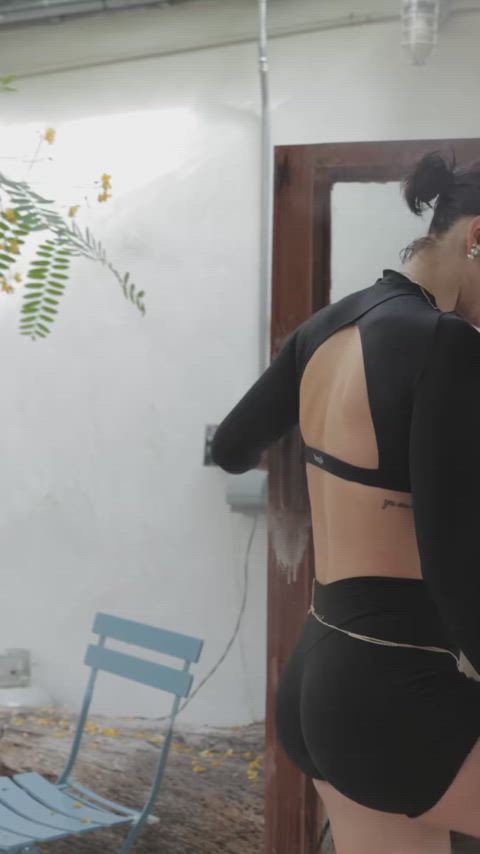 Window Washer - IG July 2025