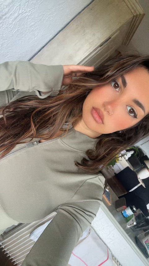 Real men choose natural perky tits