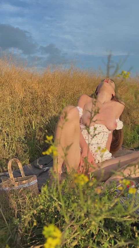 Blurred video preview