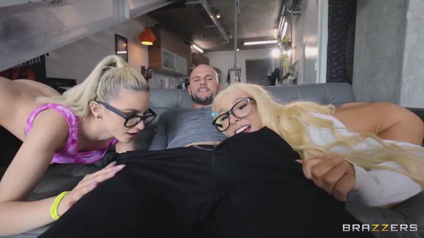 Kenzie Reeves and Lola Fae are two cutes together