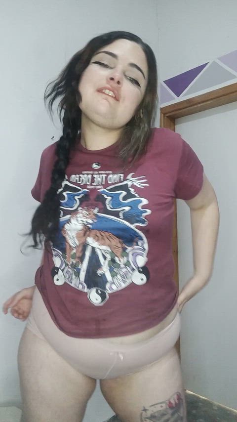 FemaleJollyIchthyosaurs thumbnail