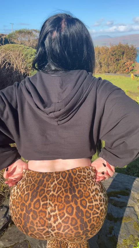 Oopsie… sissy hole fully exposed now