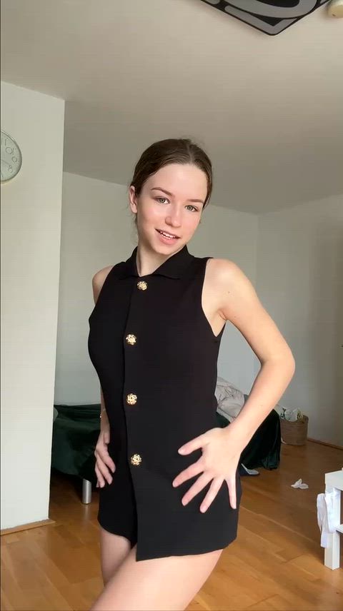 FeminineDiscreteArachnid thumbnail