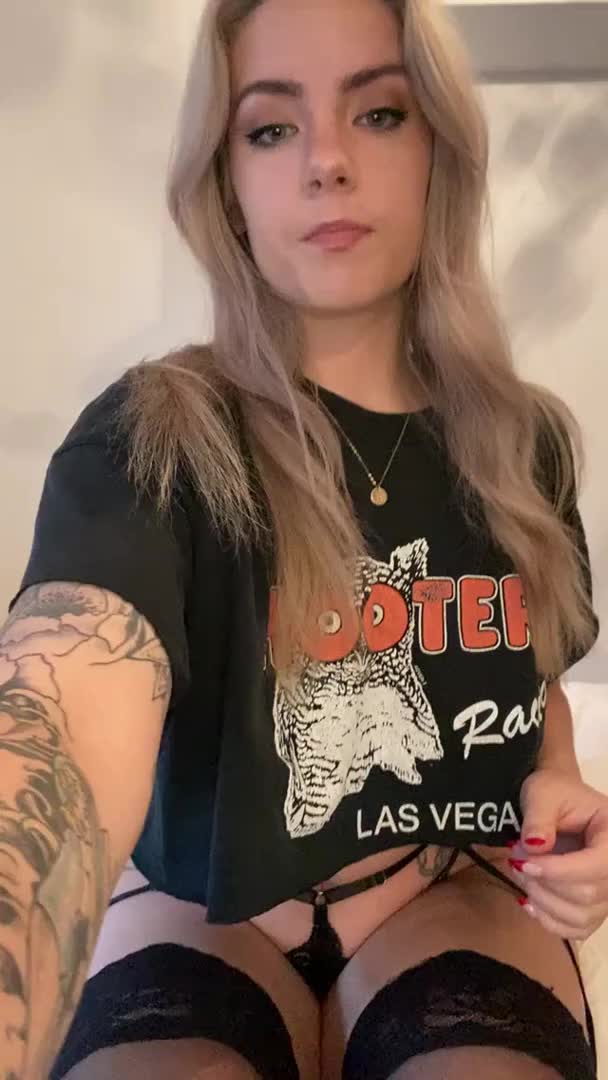 Daughter FaceTime me at work