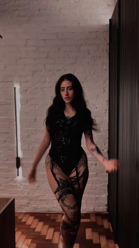 Your goth dream girl is right here