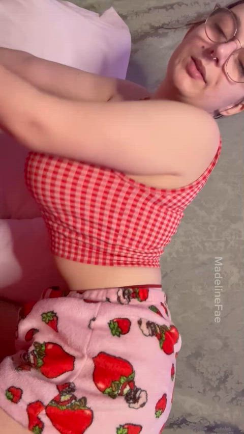An all natural cutie with clothed curves..