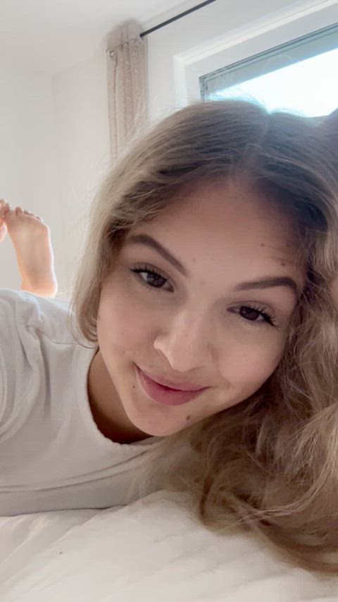 im cold, come warm me up😮‍💨