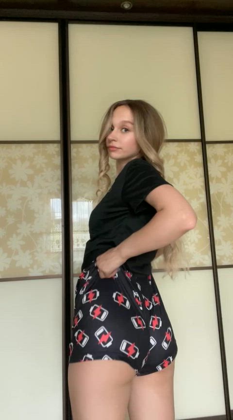 Would you kiss me… then suck me?