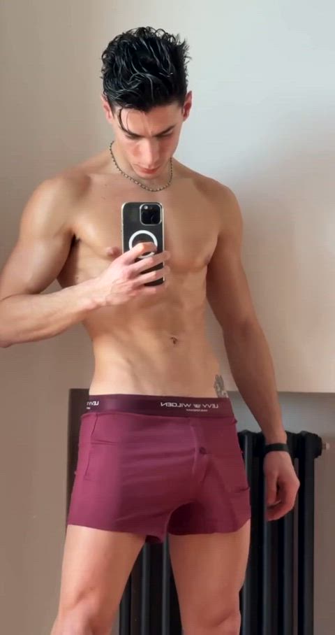 Your colleague accidentally sends you this pic. What do you reply?