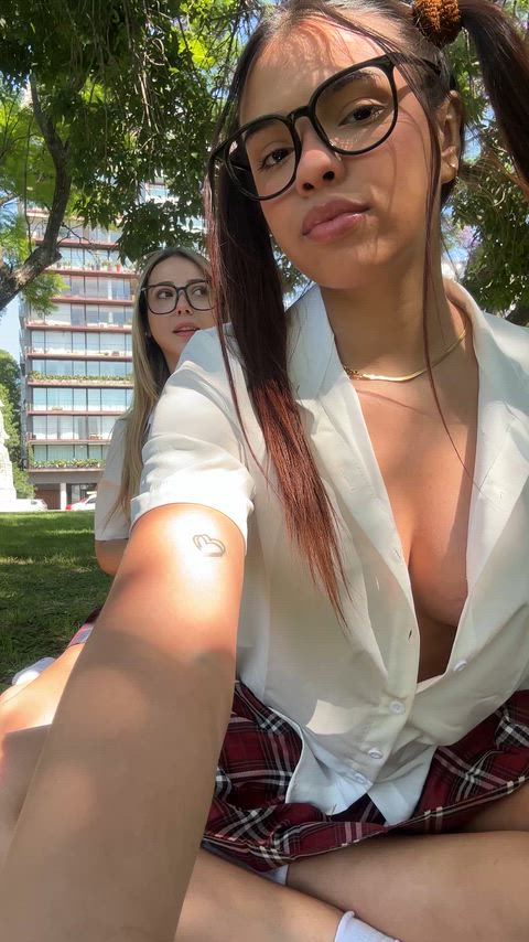 After-class schoolgirl fun