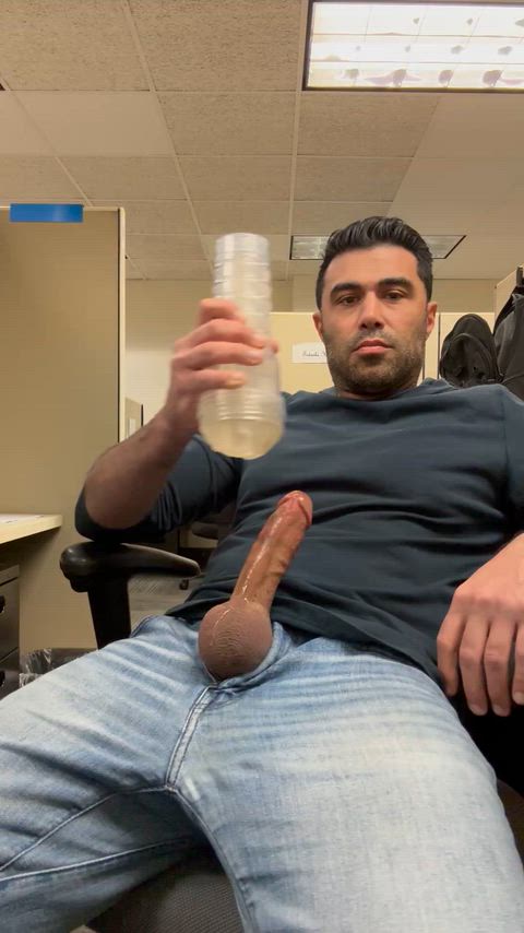 Come work next to me today.