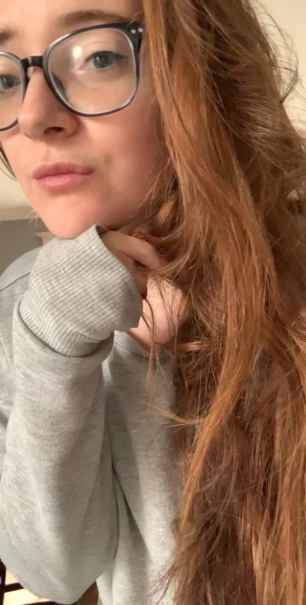 Glasses cutie spit
