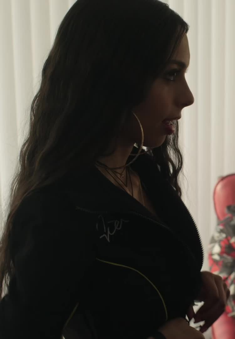Stephanie Bueno in 