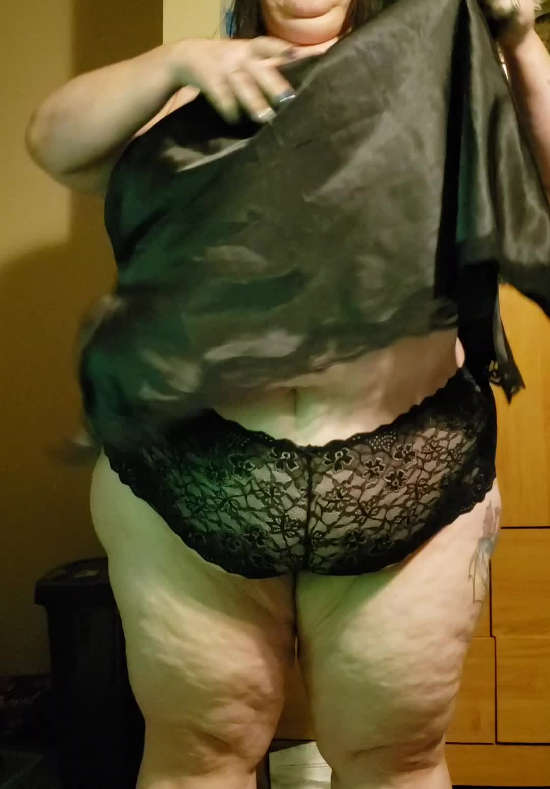 Big tits reveal!