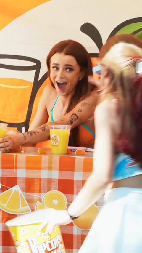 Amateur Babe Cute Exhibitionism Funny Public Porn