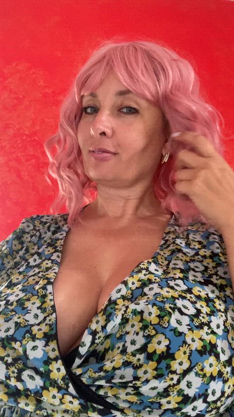 Pink hair don't care
