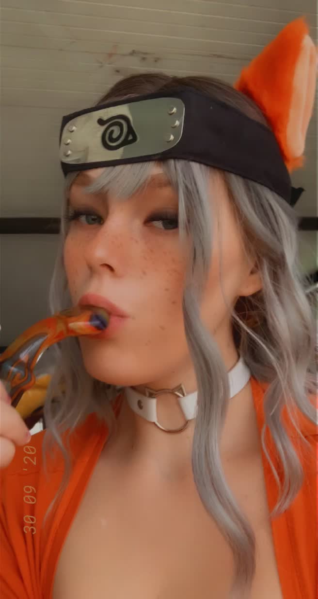 Have you smoked a bowl with a weeb recently? 🦊