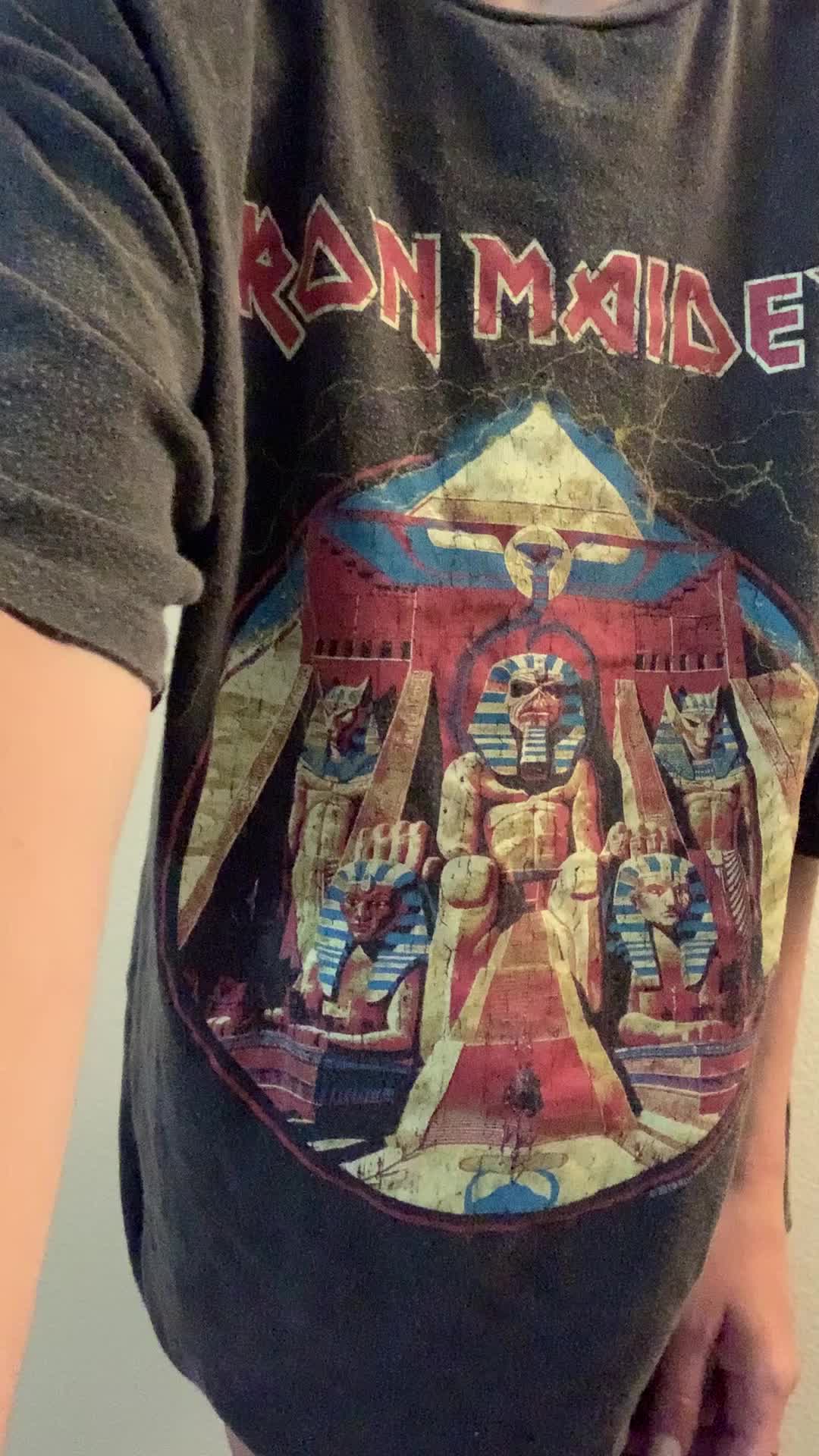 Baggy Tee On/off, first post here :)