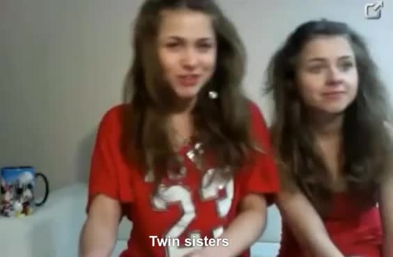Twin sisters fun 🥰