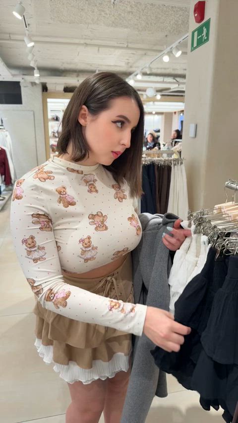 I like going to the shopping