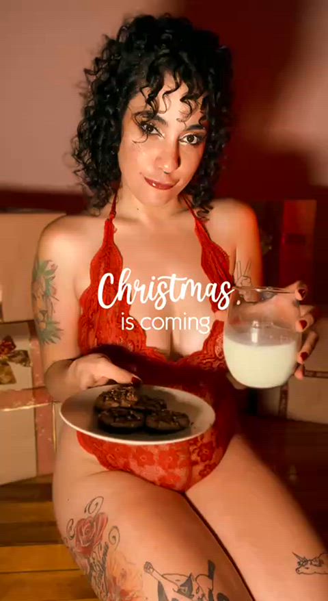 I'm a good girl, gift me your married dick for christmas