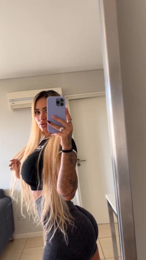 Her toned thick ass just shows