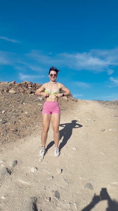 Teasing My hike with a peek on the rocks