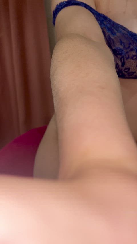 my sexy body is ready to play :)