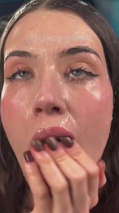 Blurred video preview