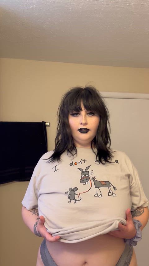 I know you’d never bully my saggy boobs