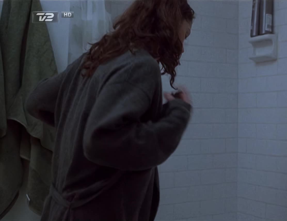 Robin Tunney sexy plot in 