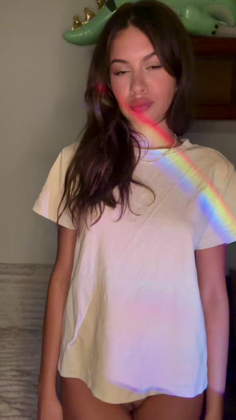 A naked and juicy girl is waiting for you