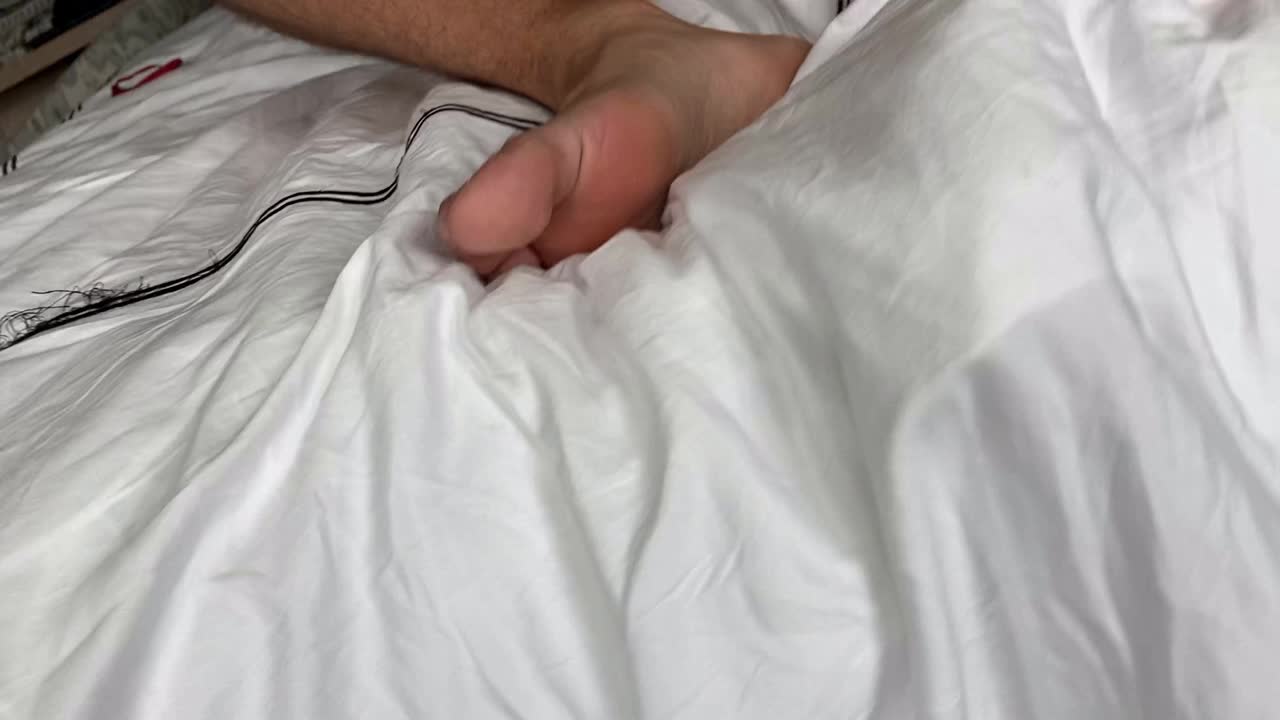 I love bouncing on big cocks and my bull took me for quite a ride on his! 😈